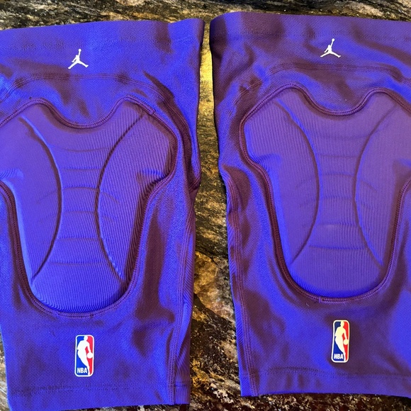 2 new Nike NBA Jordan basketball knee pads various sizes. - Picture 1 of 3